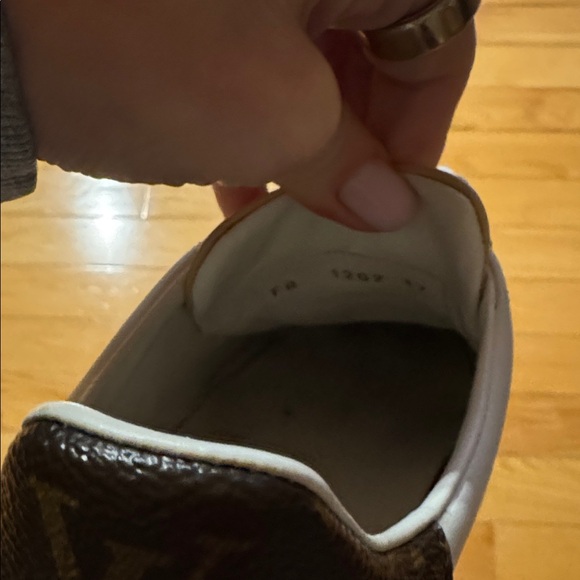 Louis Vuitton White Women's Sneakers - Picture 9 of 10